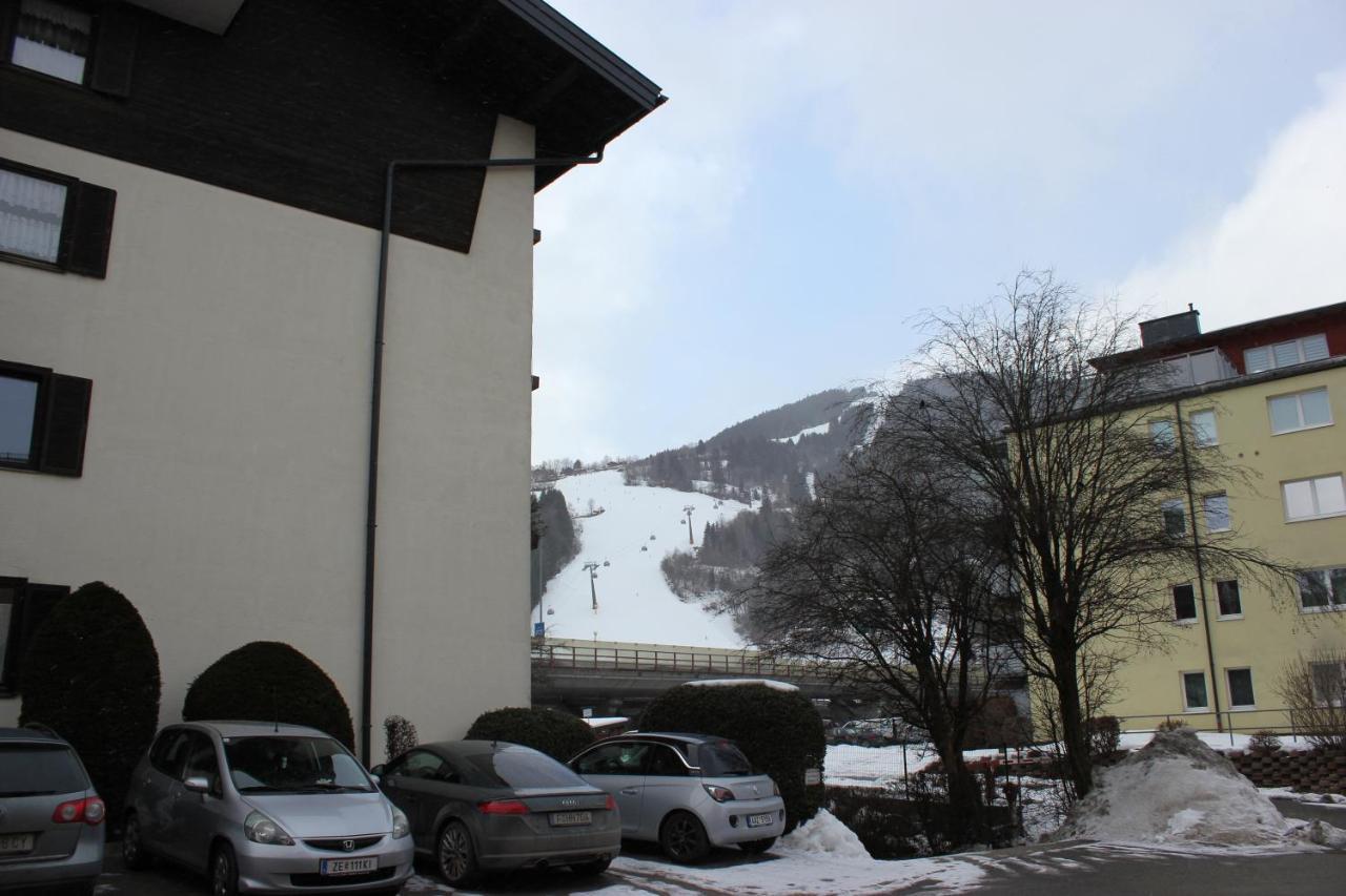 Gemuetliches 4Er Apartment In Skilift-Naehe Zell am See Extérieur photo